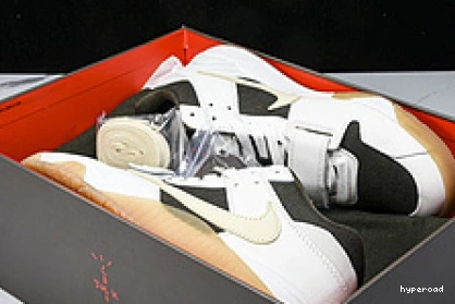 Hyperoad Check Cut Scott The Travis x Jordan 0923